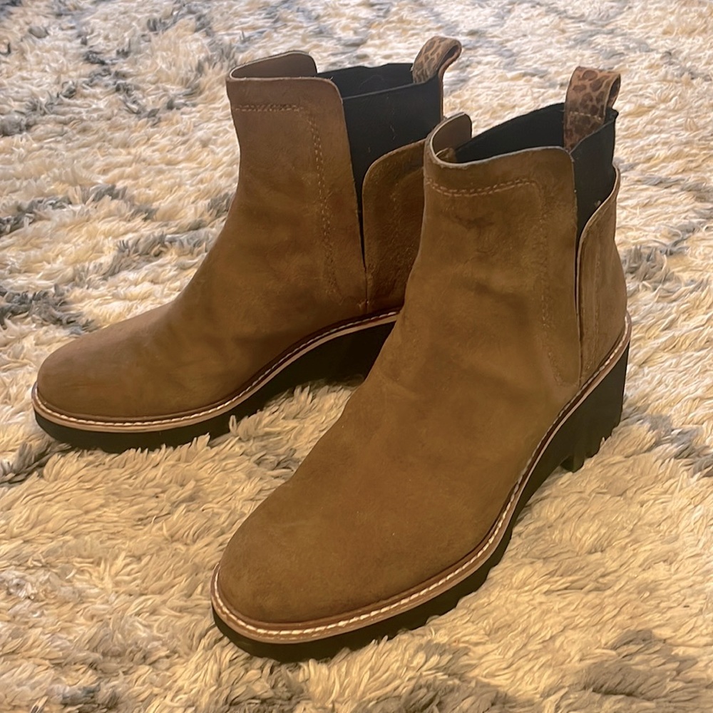 Brown Suede Dolce Vita lug sole Boots. With leopard accents. Size 8.5.